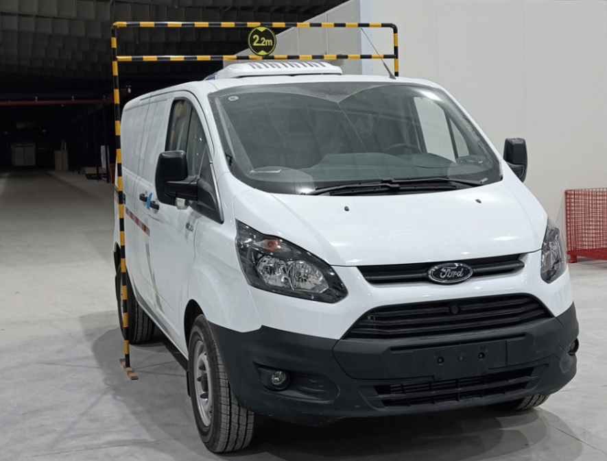 How to solve the problem of installing refrigeration units on high-limit van vehicles?